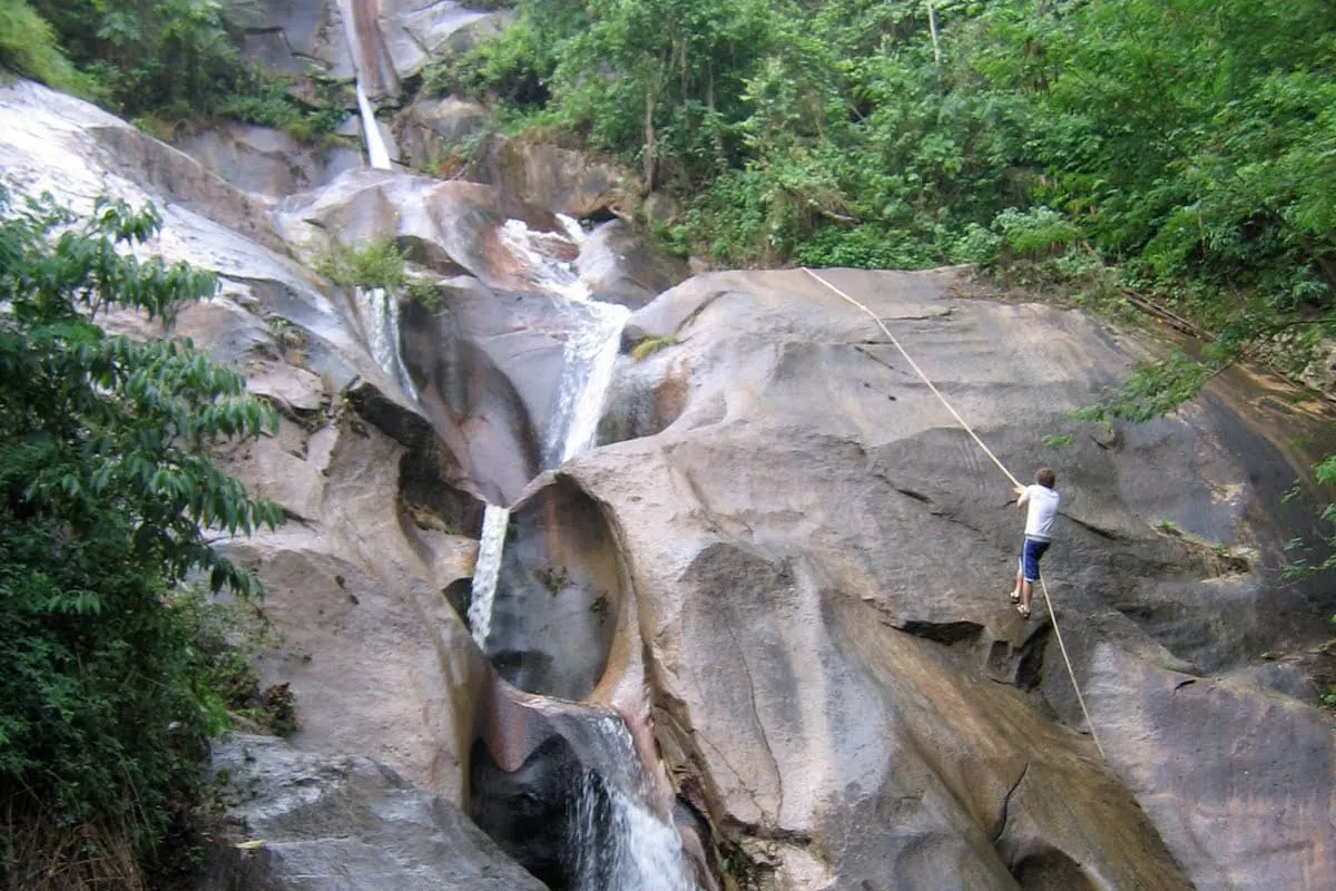 Catarata de Siete Tinajas